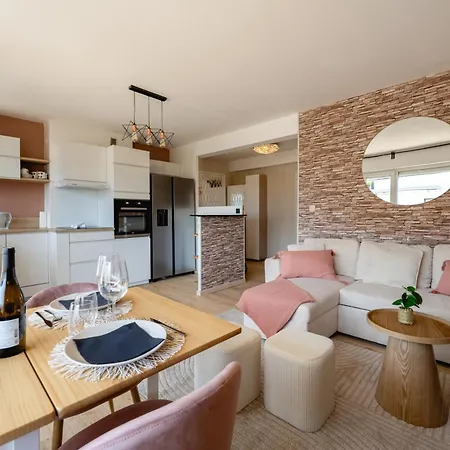 L'alma Du Laudon - Centre Village Et Climatisation Apartment Saint-Jorioz